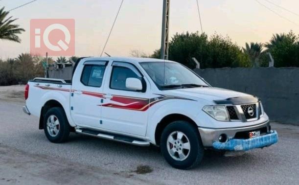 نيسان نافارا